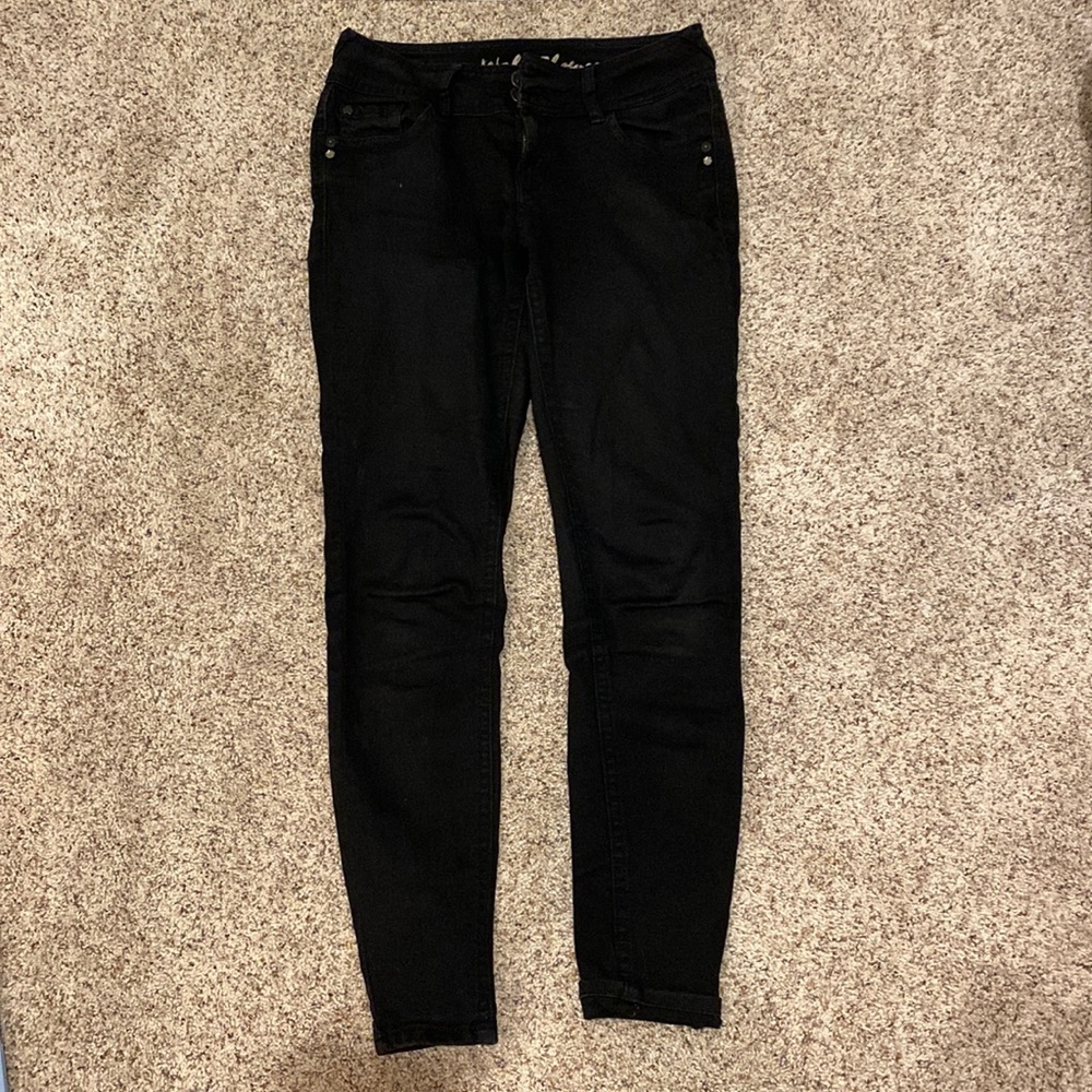 Black Wallflower jeans, good condition. Fit true to size